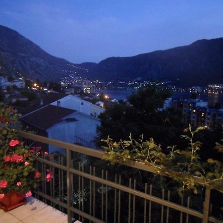 Apartment Aki Kotor Pokoj fotografie