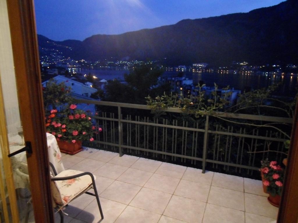 Apartment Aki Kotor Pokoj fotografie